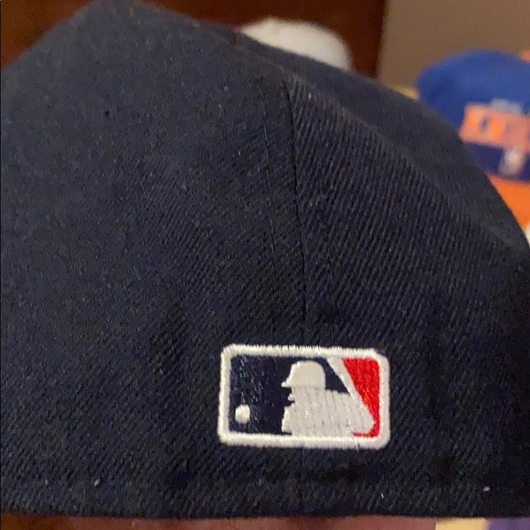 HAT - Picture 5 of 6